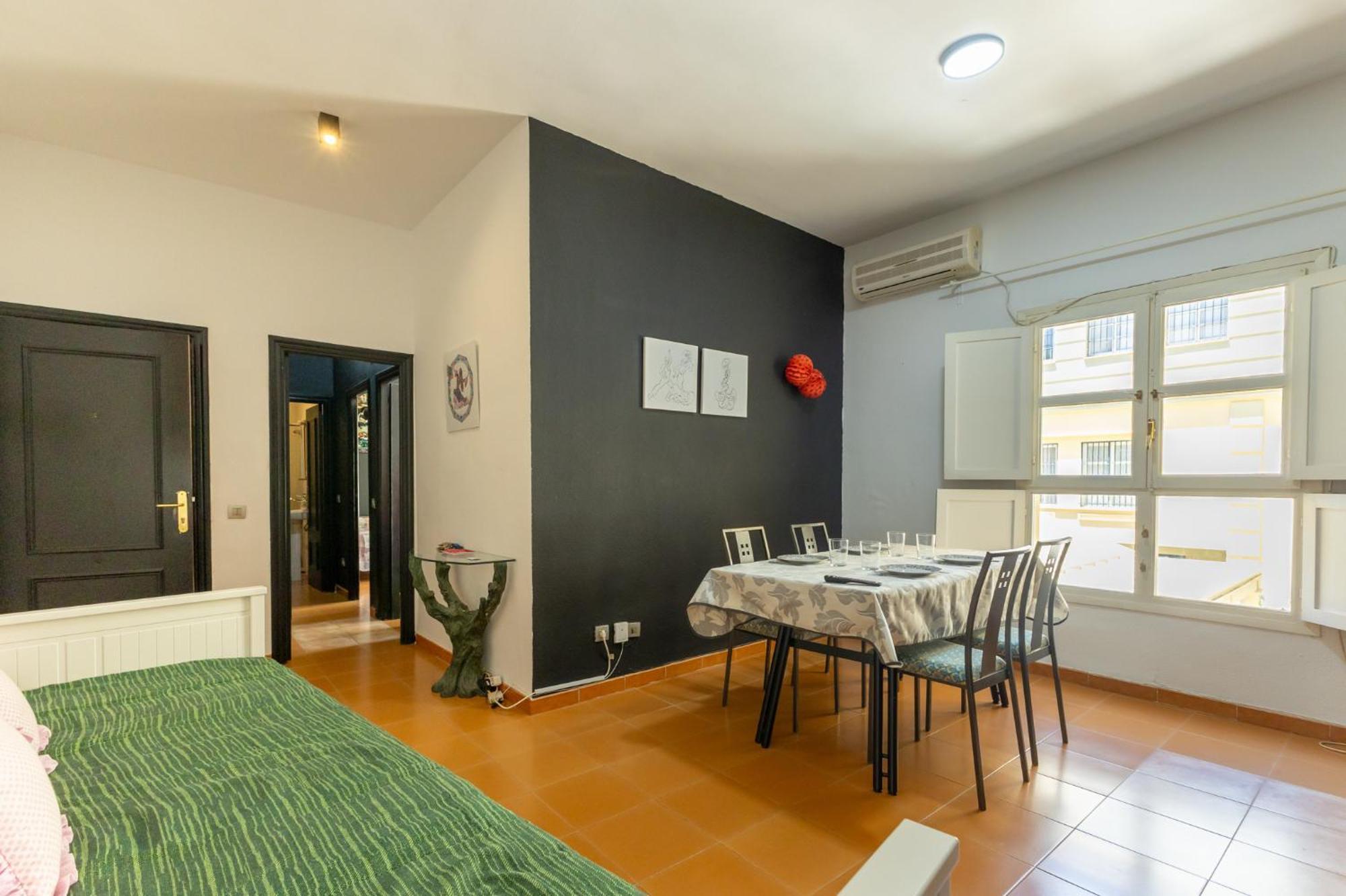 Conde Center Premium Suites, Free Parking Sewilla Zewnętrze zdjęcie