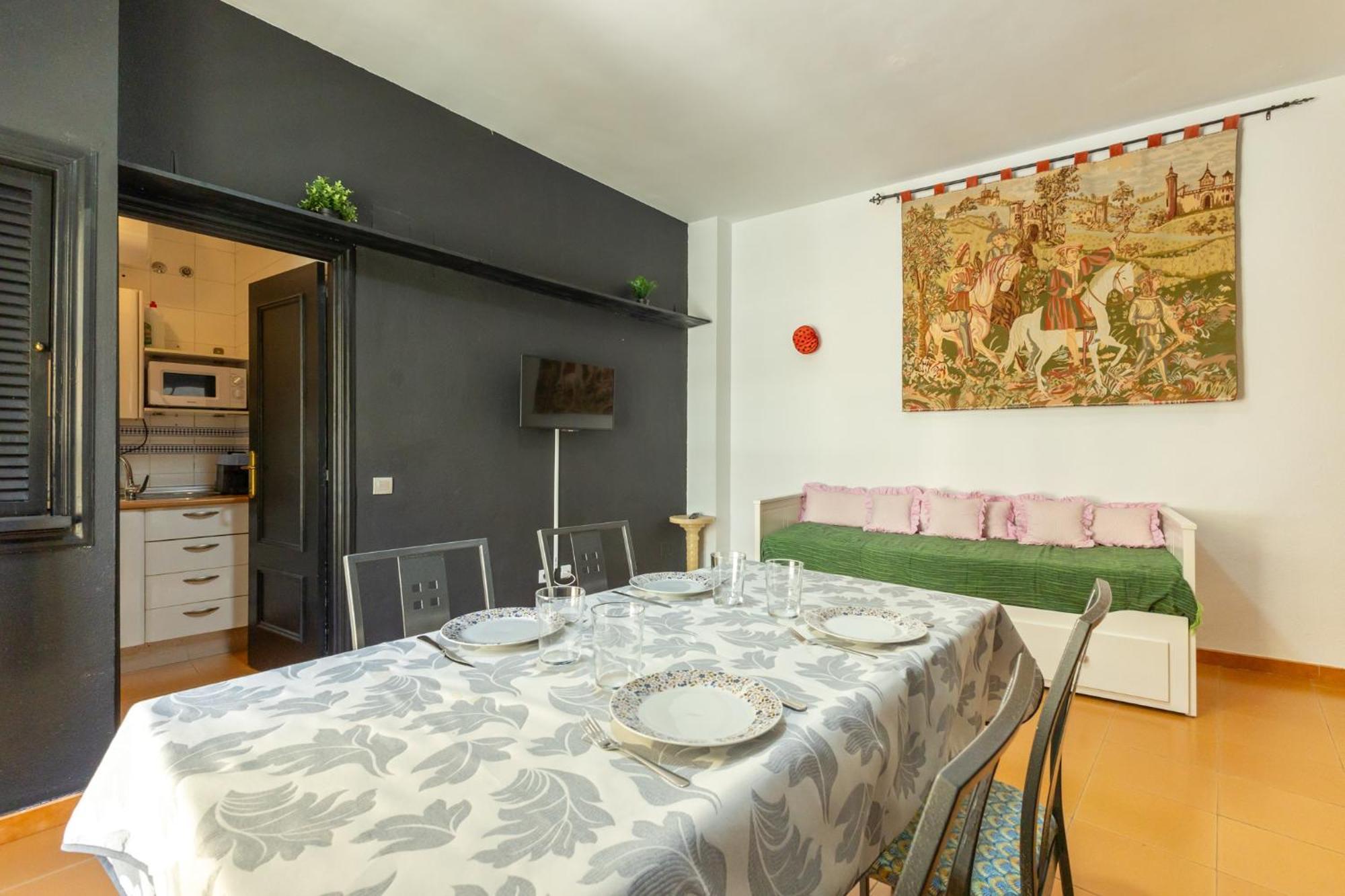 Conde Center Premium Suites, Free Parking Sewilla Zewnętrze zdjęcie
