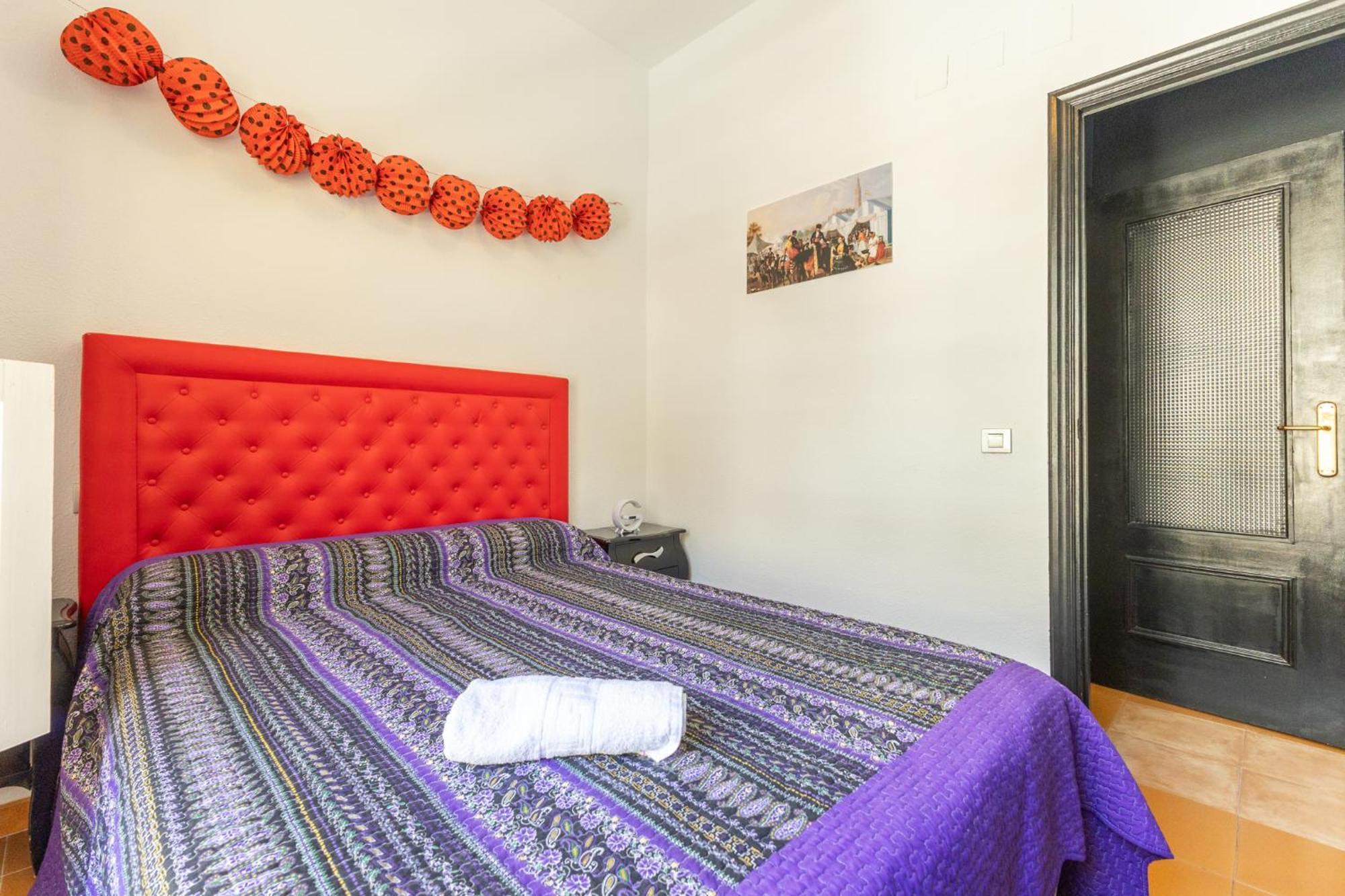Conde Center Premium Suites, Free Parking Sewilla Zewnętrze zdjęcie